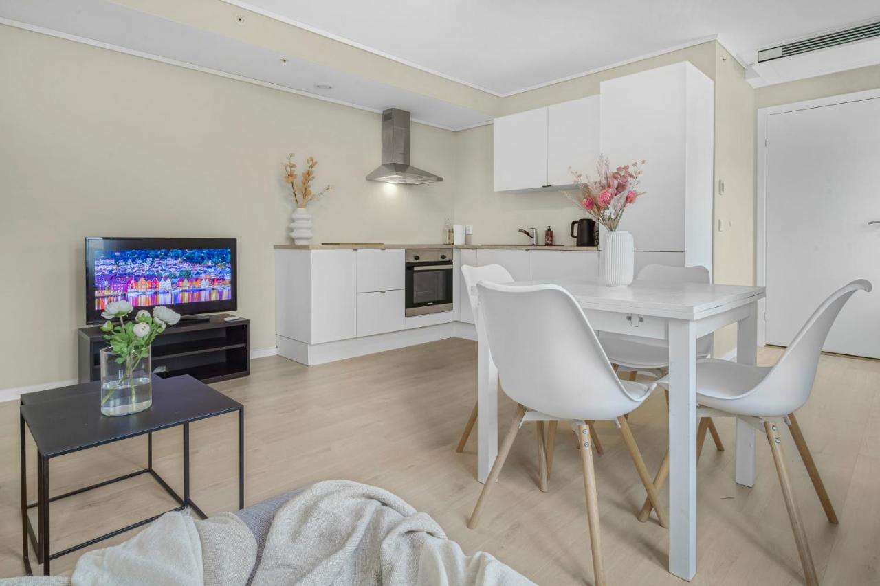 Contemporary City-Apartement With Views Of The Dock! برغن المظهر الخارجي الصورة